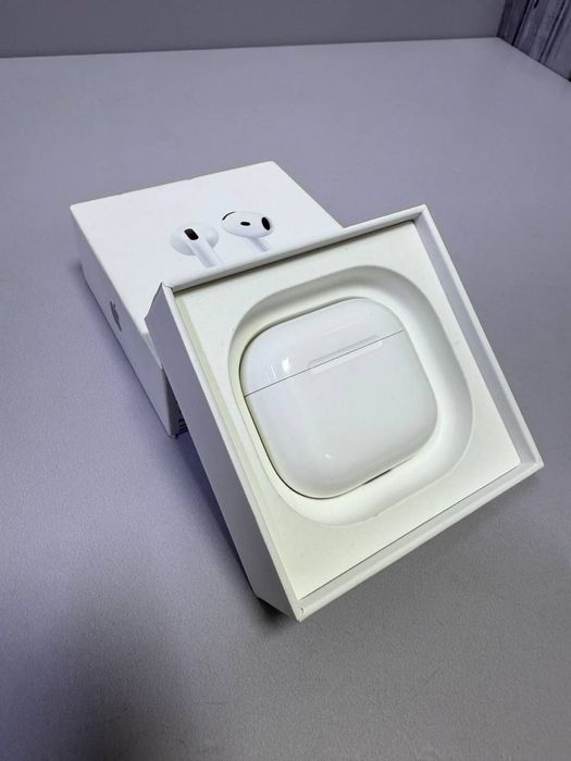 Air Pods 4  / СТ 94205