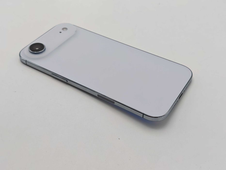 iPhone Air White 256GB Neverlocked 100% Bateria Stare Excelenta Garantie 22 mai 2027