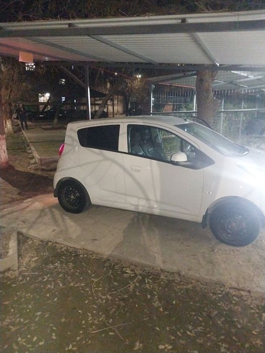 Spark 2019 probeg 250
Karobka mexanika
Gaz, benzin
Mator 1.25
Narxi 5.