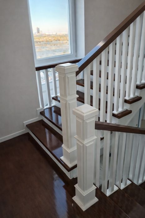 Изготовление лестниц для домов и коттеджей.