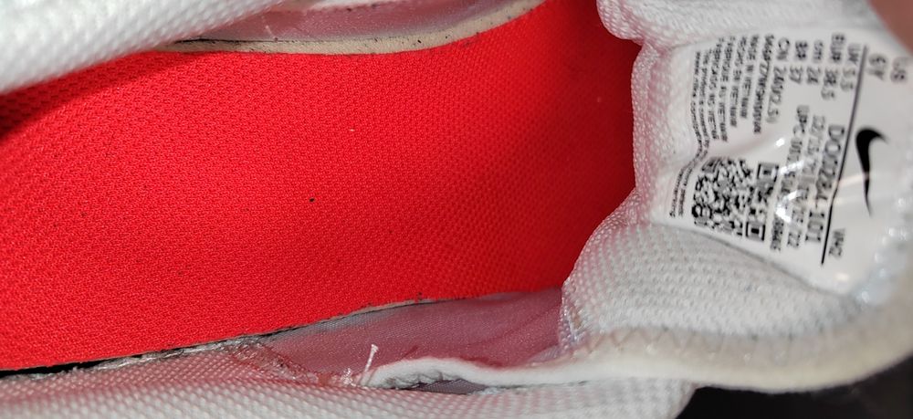 Nike Air Max System, номер 38,5