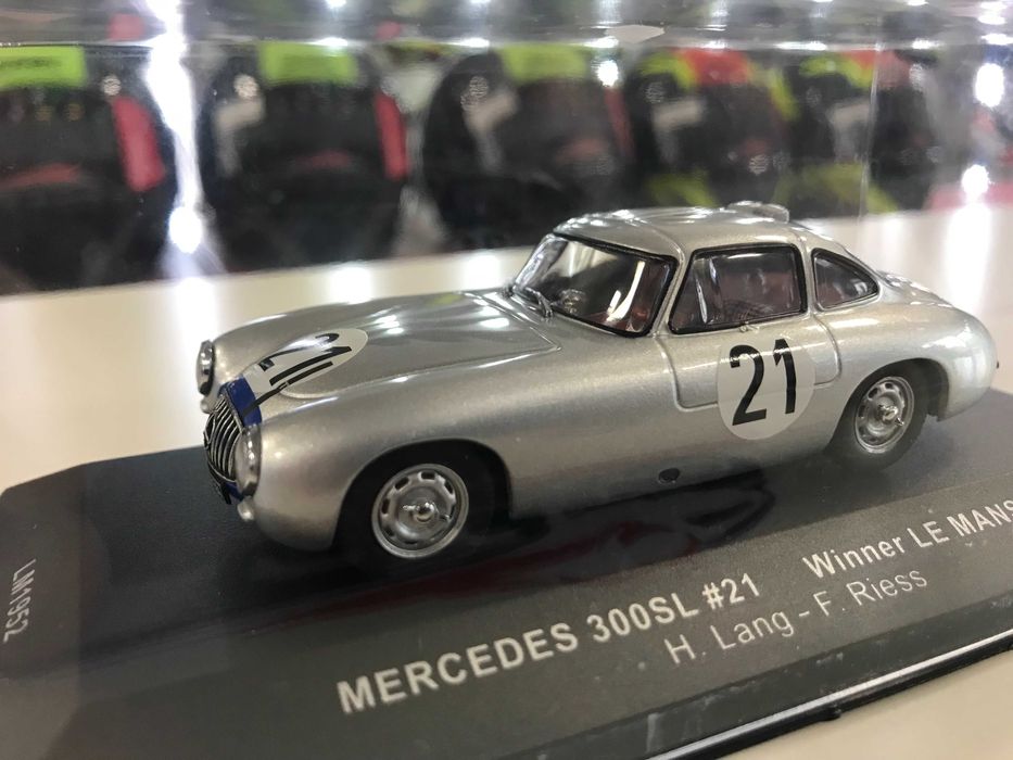 Колекционерски модел метална количка IXO MODELS MERCEDES-BENZ 300SL