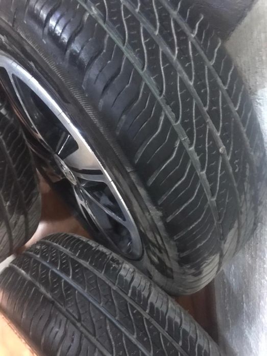 Продам 3 калеса R14 новые