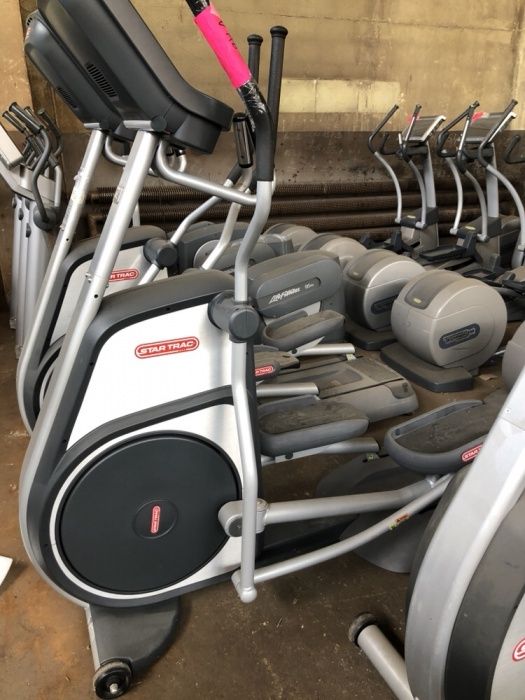 Depozit aparate fitness technogym