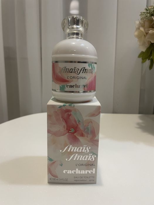 Продам новый парфюм Cacharel Anaïs Anaïs  (100 мл)
