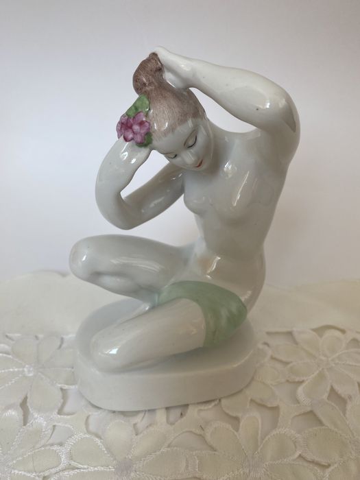 Статуэтки фарфоровые  Германия,  Румыния