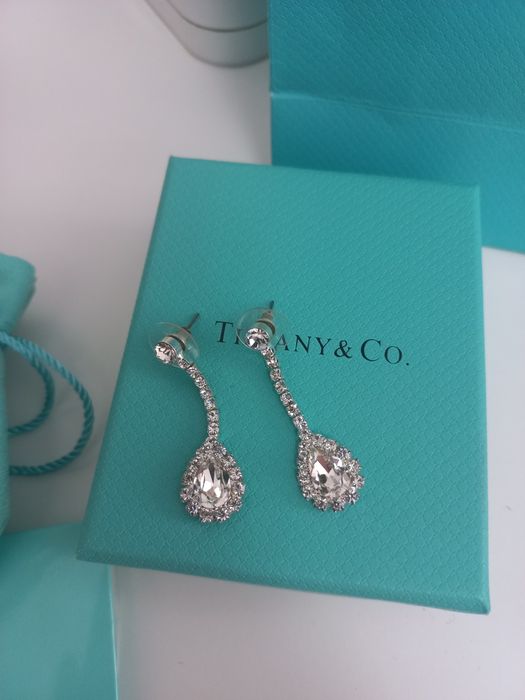 Серьги TIFFANI. Новые.