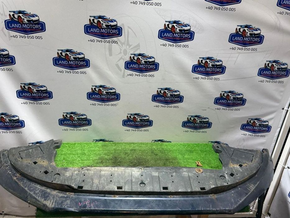 ORNAMENT INFERIOR BARA FATA VOLVO V40 2.0 DIESEL 2012 COD OEM 31455220 / HATCHBACK 2012-2019