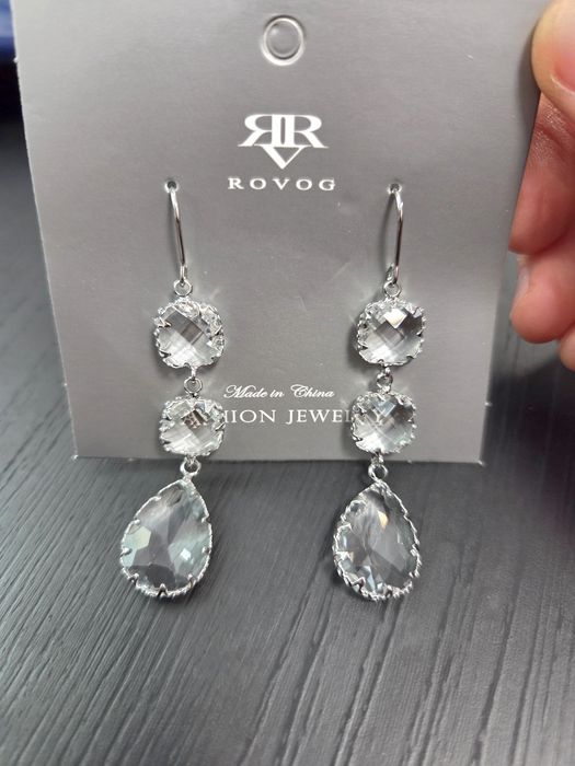 Vând Set 3 perechi Cercei Eleganți Noi