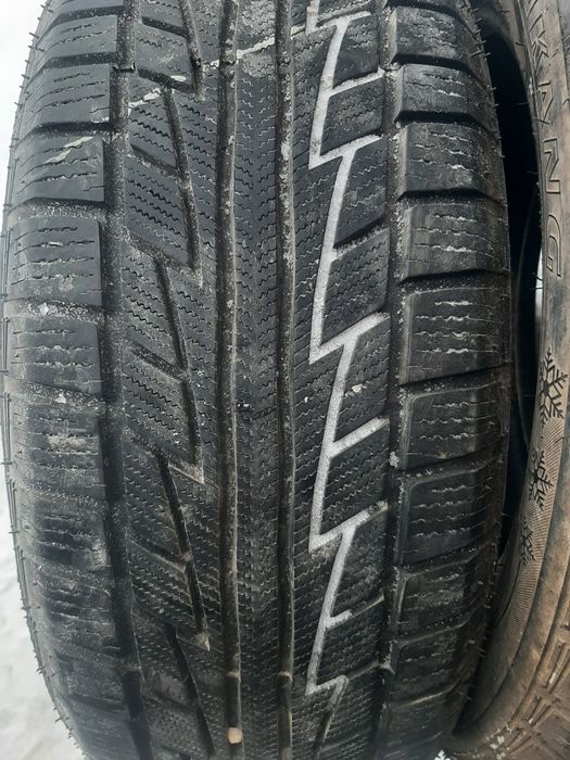 Продам шины 235/65/17 Китай