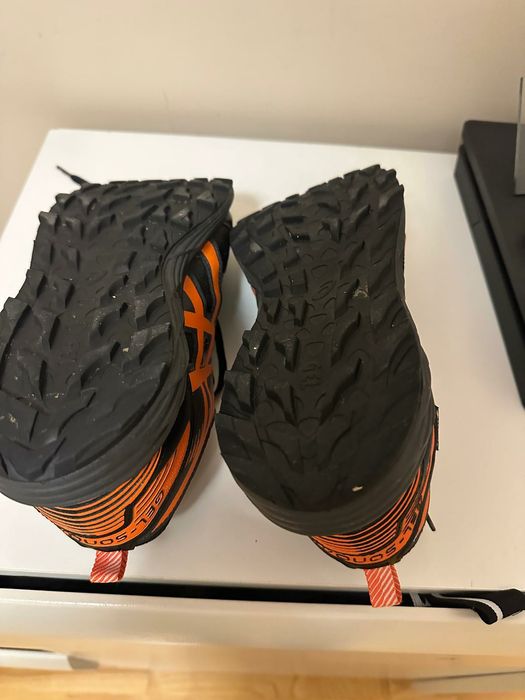 Adidasi Asics Gel Sonoma 6- La Sportiva