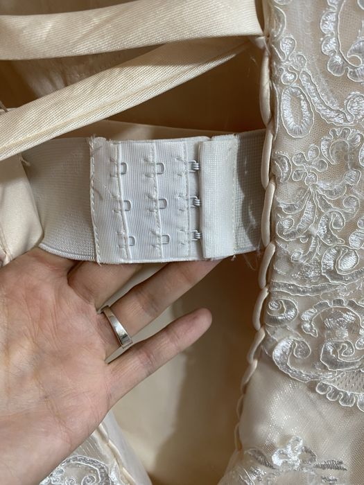 Платье на узату, СРОЧНО!!!