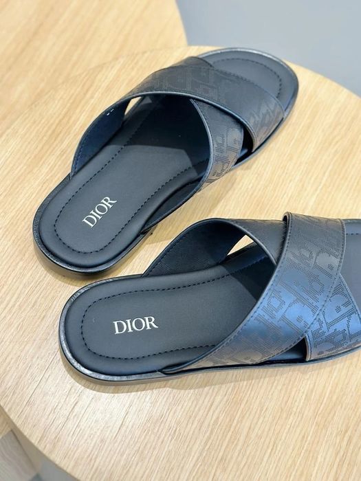CD Slide Oblique Black