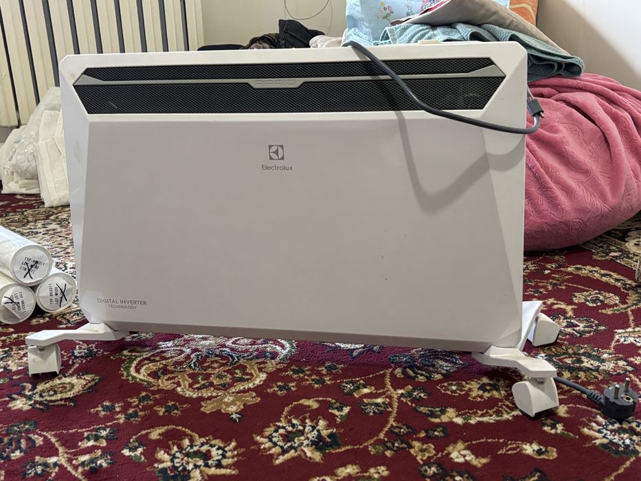 Конвектор Electrolux ECH/RI