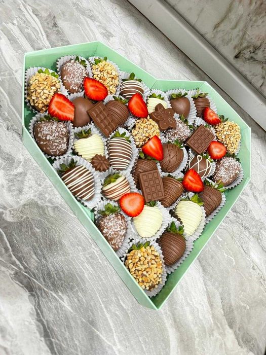 Клубника в шоколадн Актобе,букеты