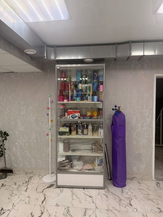 Срочно, продается витрина