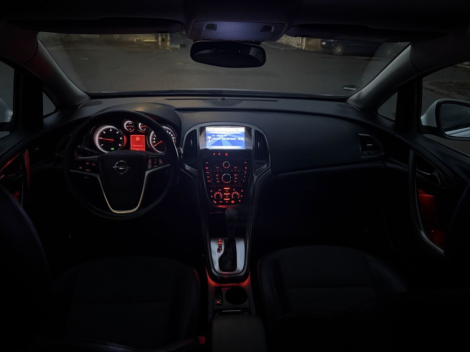 Opel astra j 2.0 cdti CUTIE AUTOMATA
