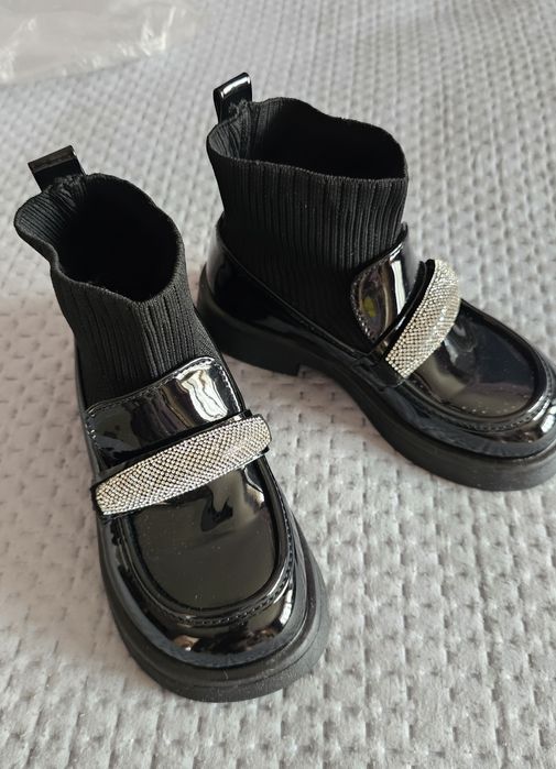 Продам новые туфли