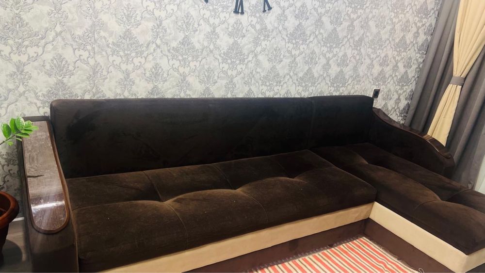Продам диван в отличном состоянии