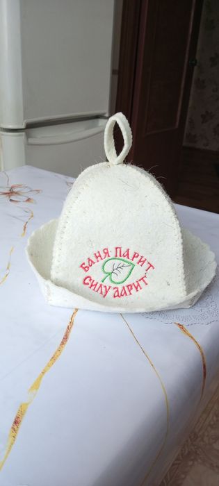 Продам новую шапку - для Бани !