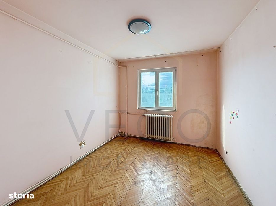 Apartament cu 4 camere decomandate la 2245 eur/mp in Manastur