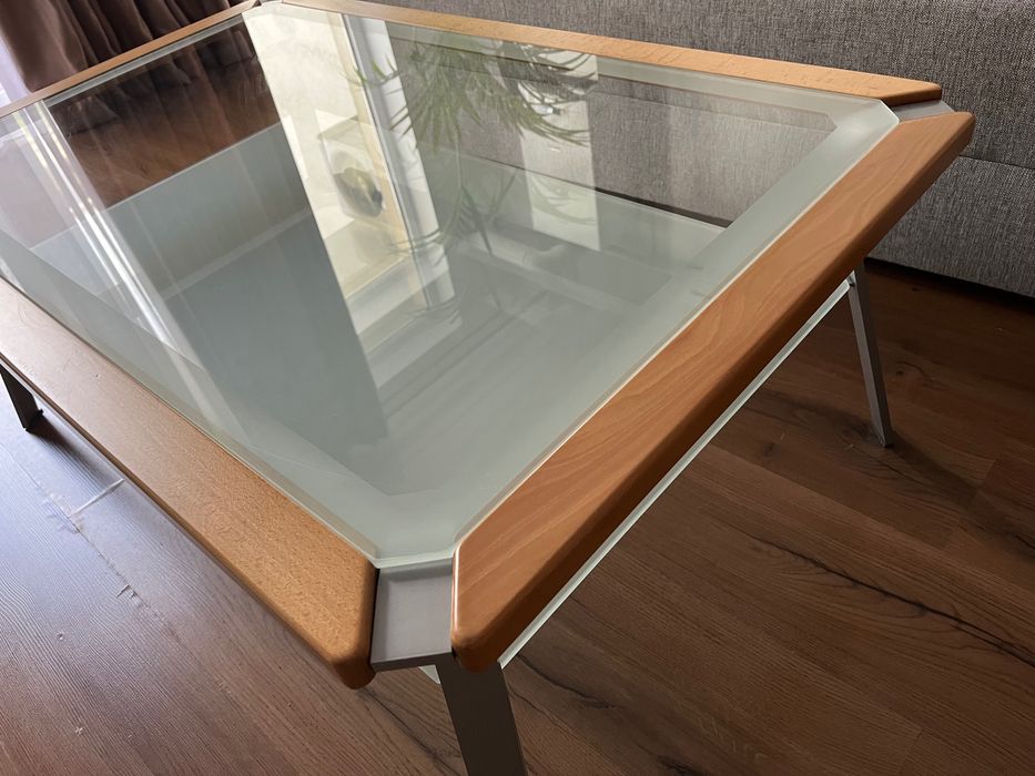 Masa de sticlă Mobexpert