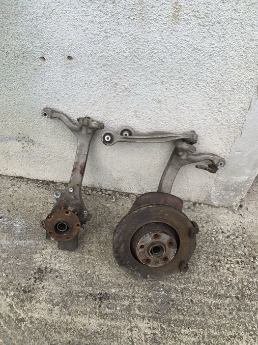 Fuzeta dreapta fata Audi a6 C6 3.0 TDI QUATTRO ASB bmk