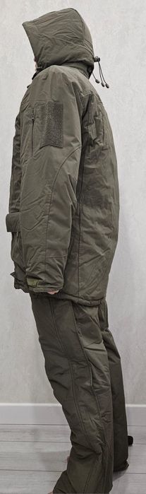 Продам тактически бушлат с ватником.