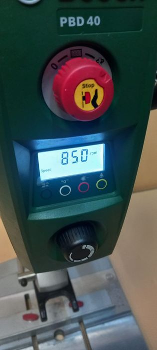 Bormașină cu coloana Bosch