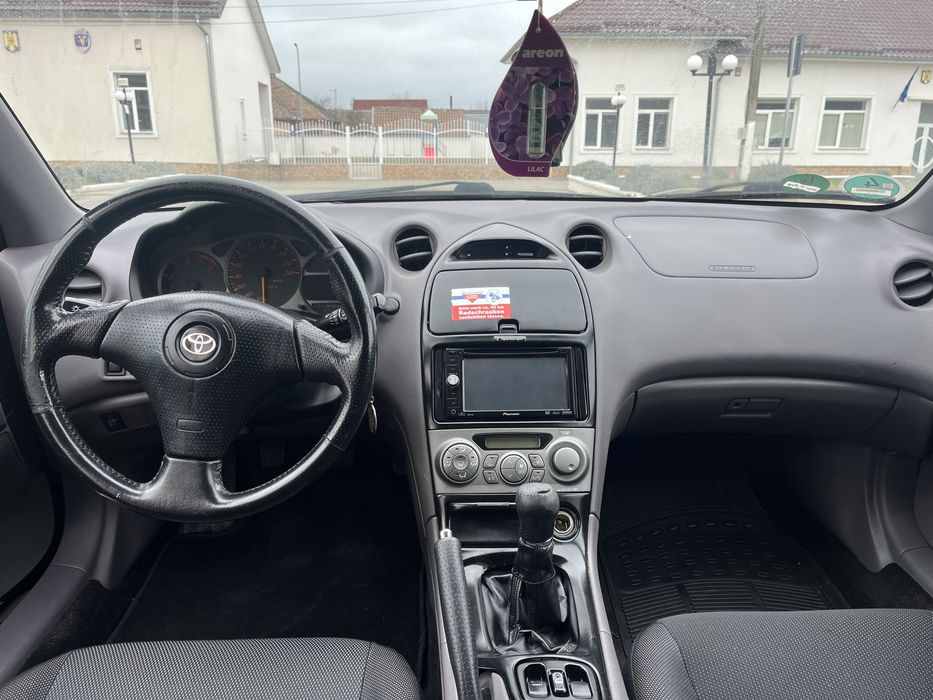 Toyota Celica an 2000 motor 1.8 benzina 150 cp