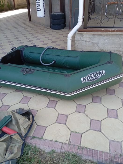 Лодка с мотором новая