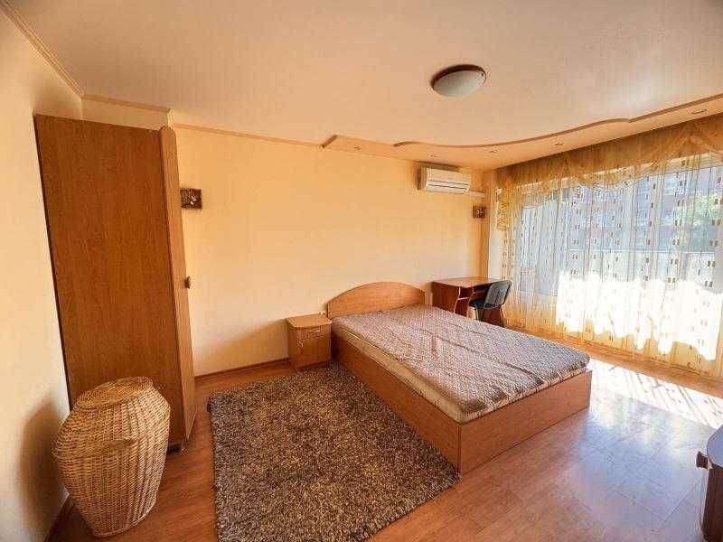 Дава се под наем Тристаен апартамент в Бургас, Славейков - 75 кв.м за 433.5 € - Снимка #4