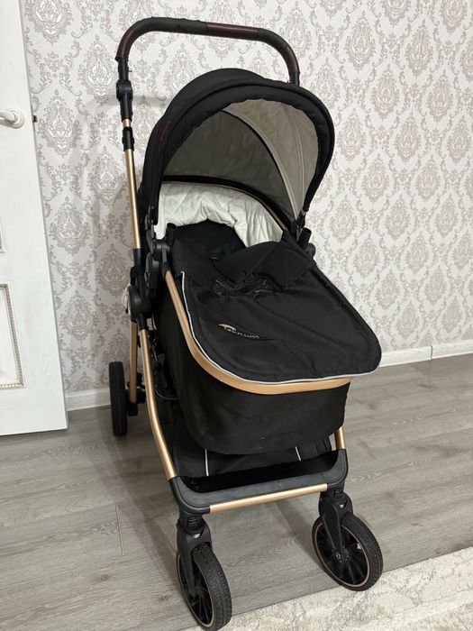 ПРОДАМ детскую коляску