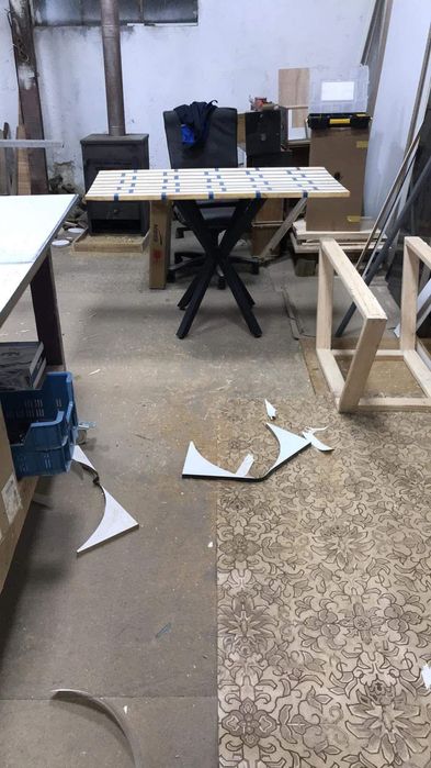 Маси и плотове от епоксидна смола по поръчка