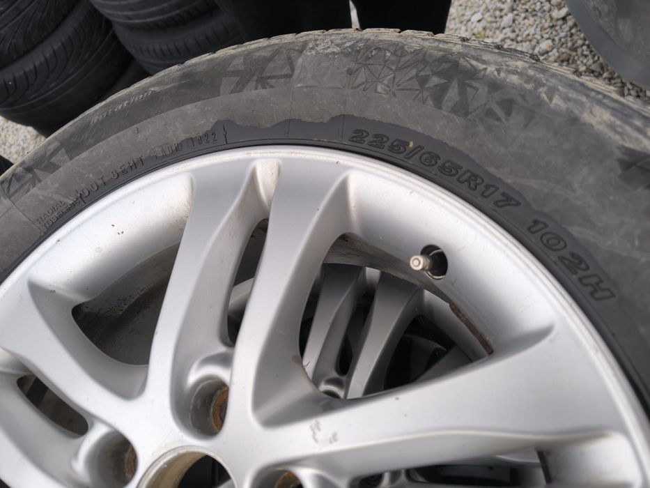 Гуми за Хонда ЦРВ