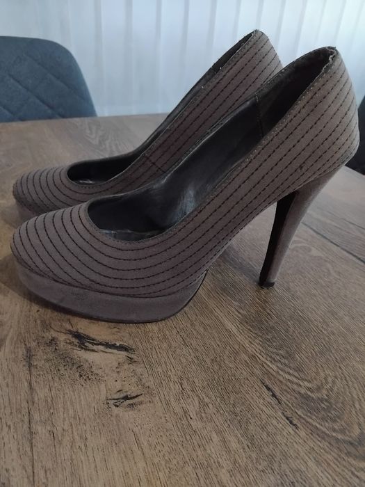 Дамски обувки N 40