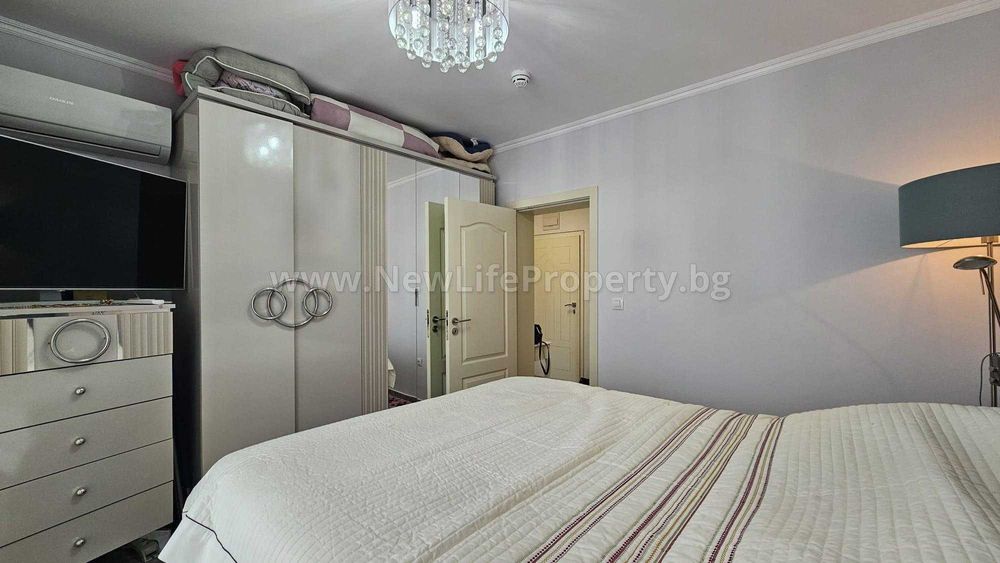 Продава се Двустаен апартамент в Несебър - 60 кв.м за 1785 €/кв.м - Снимка #11