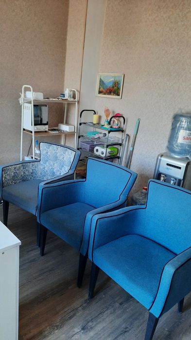 Продам маникюрные столы