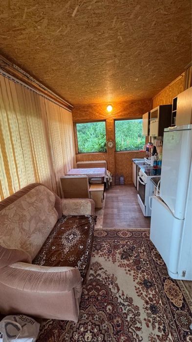 Продам двухэтажный дом (дача)