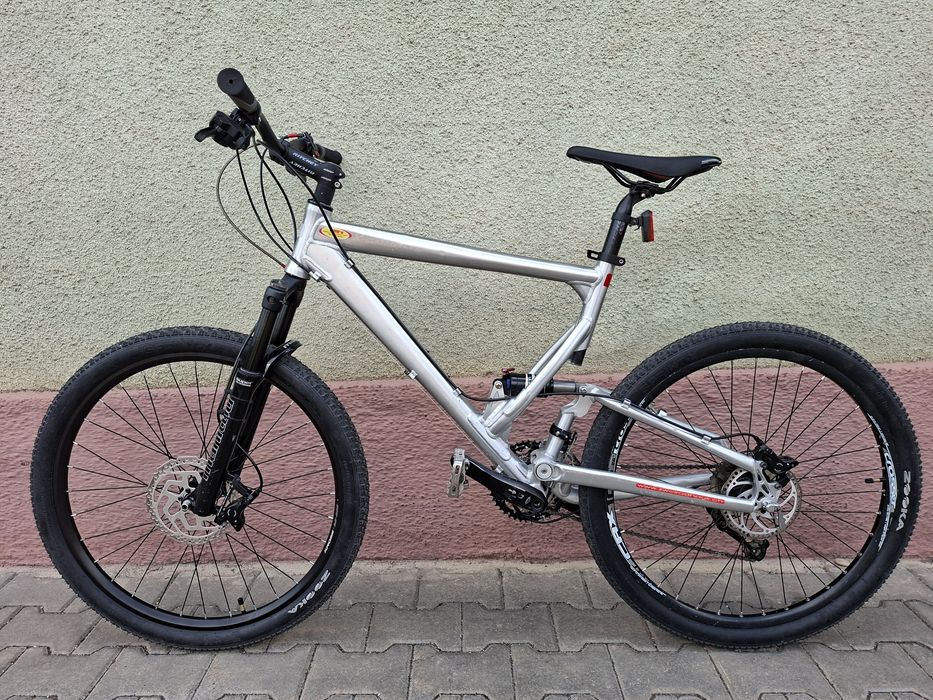 Bicicleta Price aluminiu 27 (3×9)viteze, roti 26