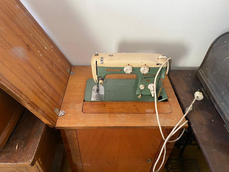 Швейная машина в рабочем состоянии