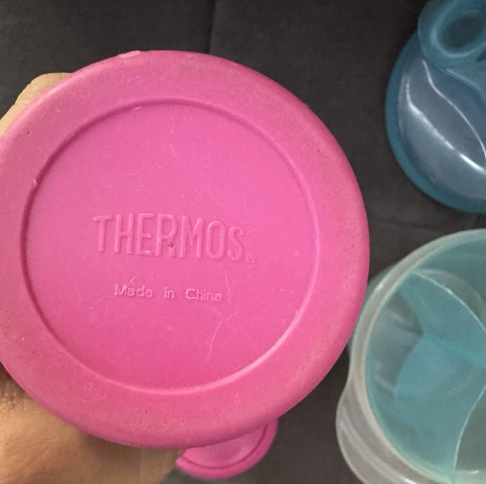 Посуда тарелки чашки