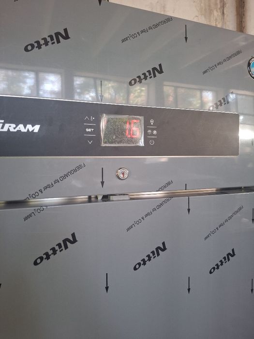 Хладилник професионален 18 месеца гаранция GRAM/ HOSHIZAKI