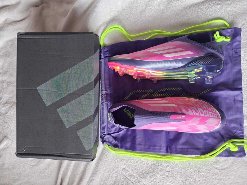 F50  Lamine Yamal Бутонки