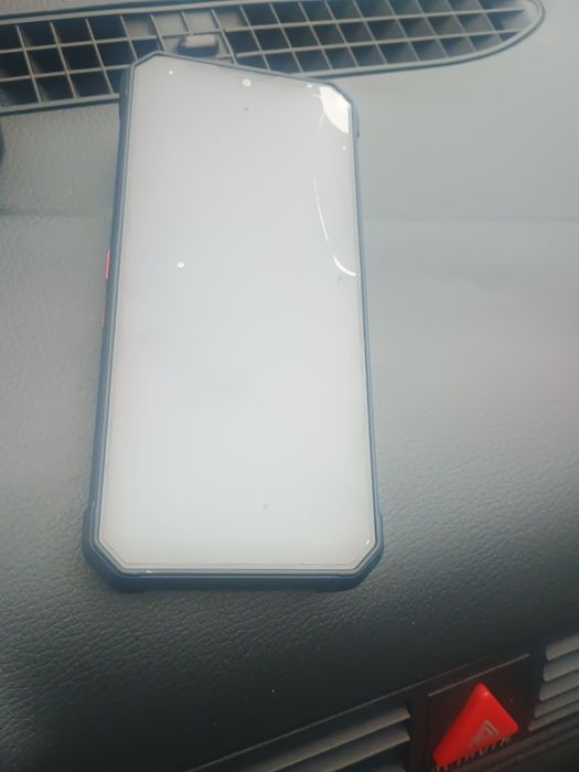 Negociabil. Vând iHunt Titan Music p22000 ultra. 12000 mp  urgent