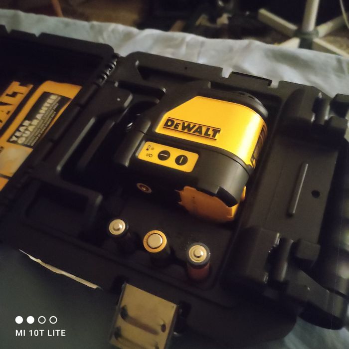 Lazer DEWALT DW088