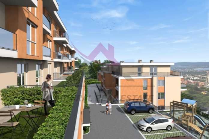 Продава се Тристаен апартамент в Варна, Възраждане 3 - 100 кв.м за 1200 €/кв.м - Снимка #2