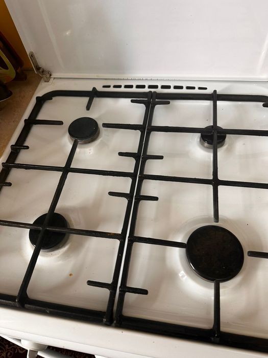 Газовая плита продам