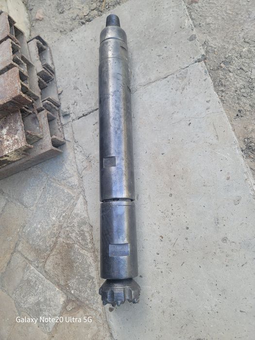 Пневмоударник сотилади