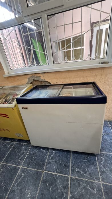 Продам морозильник